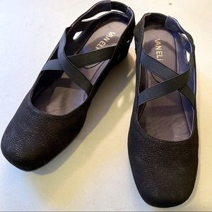 Vaneli Black Strappy Low Wedges 10 NIB Never Worn!
